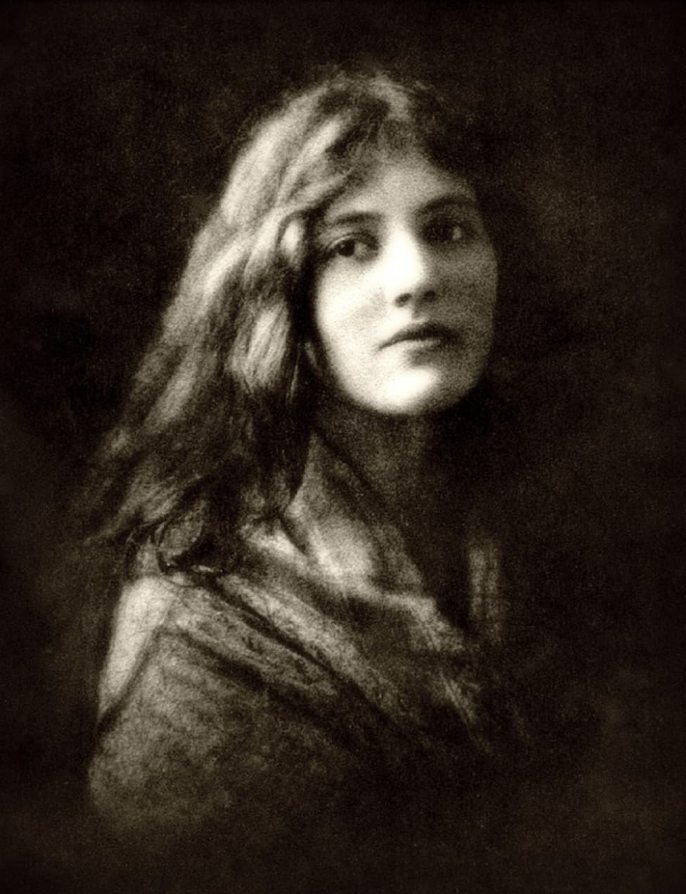 Image illustrating Iseult Gonne