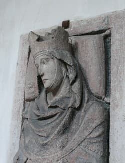 Image illustrating Hemma