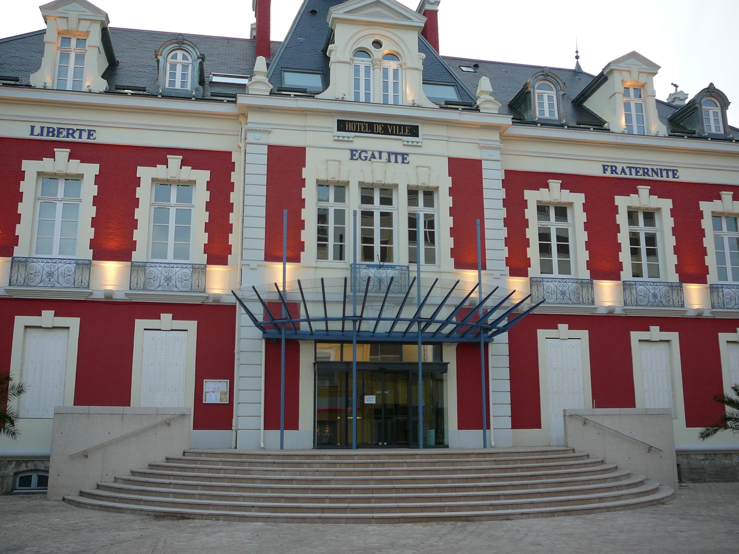 Image illustrating Montceau-les-Mines