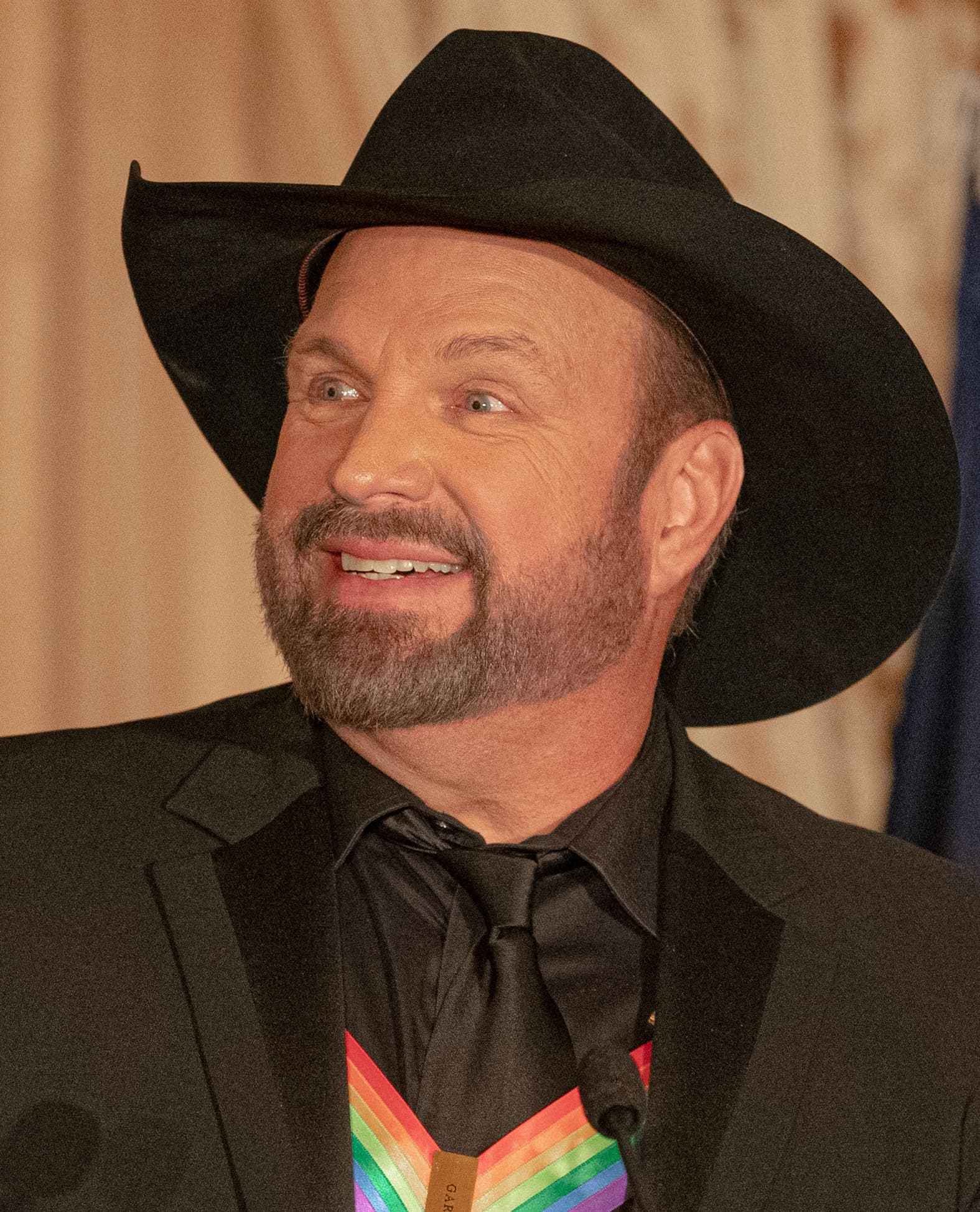Image illustrating Garth Brooks