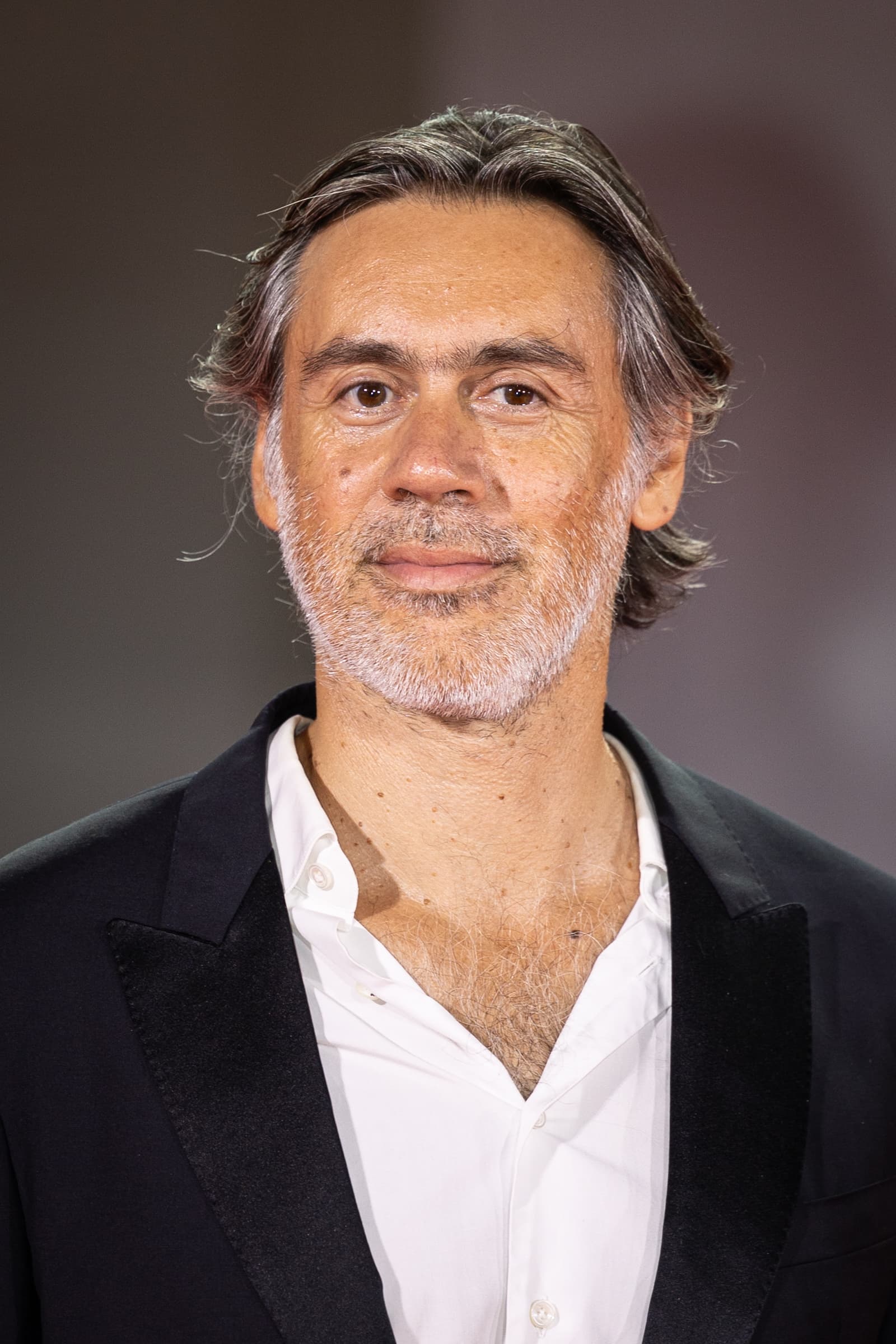 Image illustrating Emmanuel Mouret