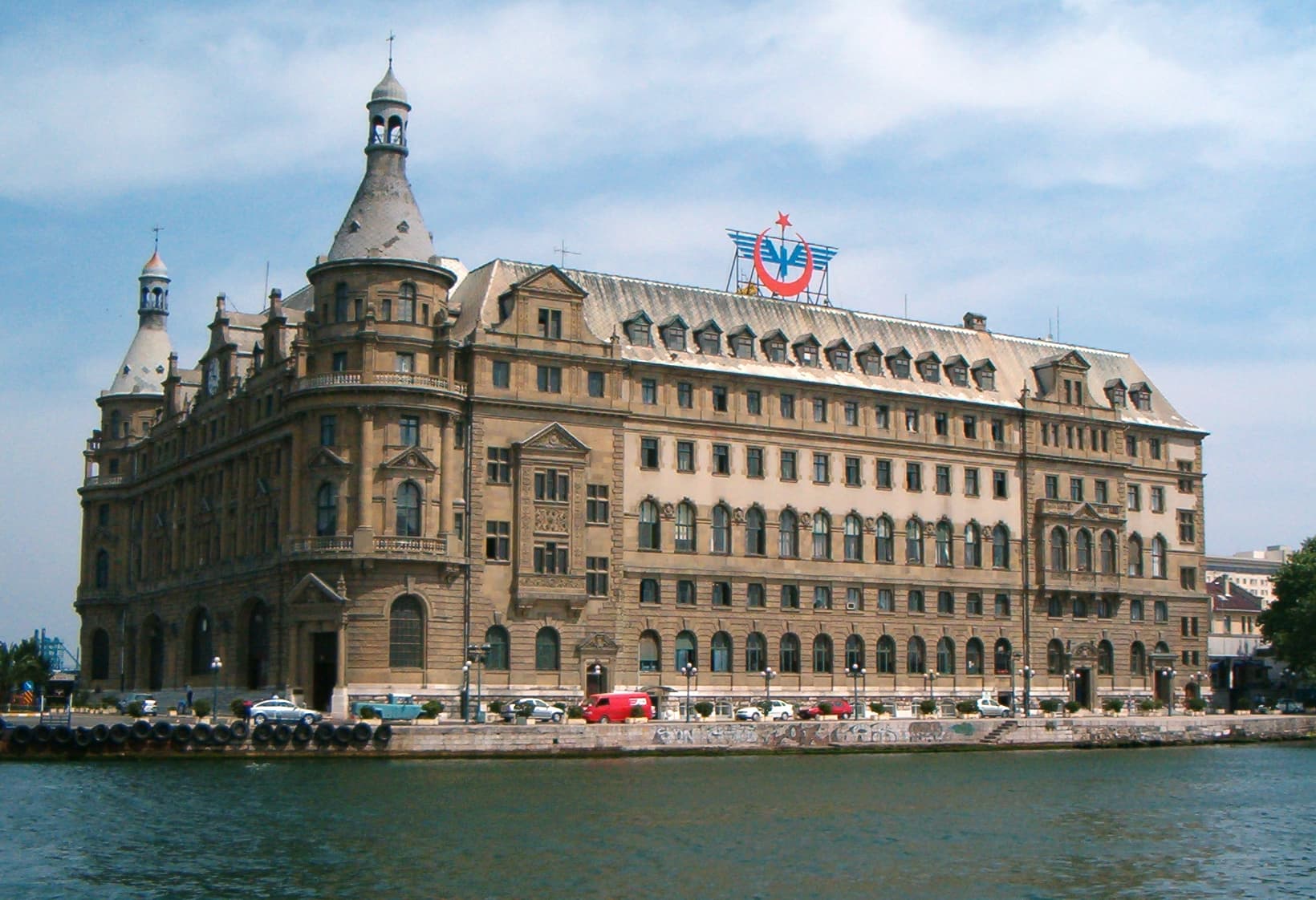 Image illustrating Kadıköy